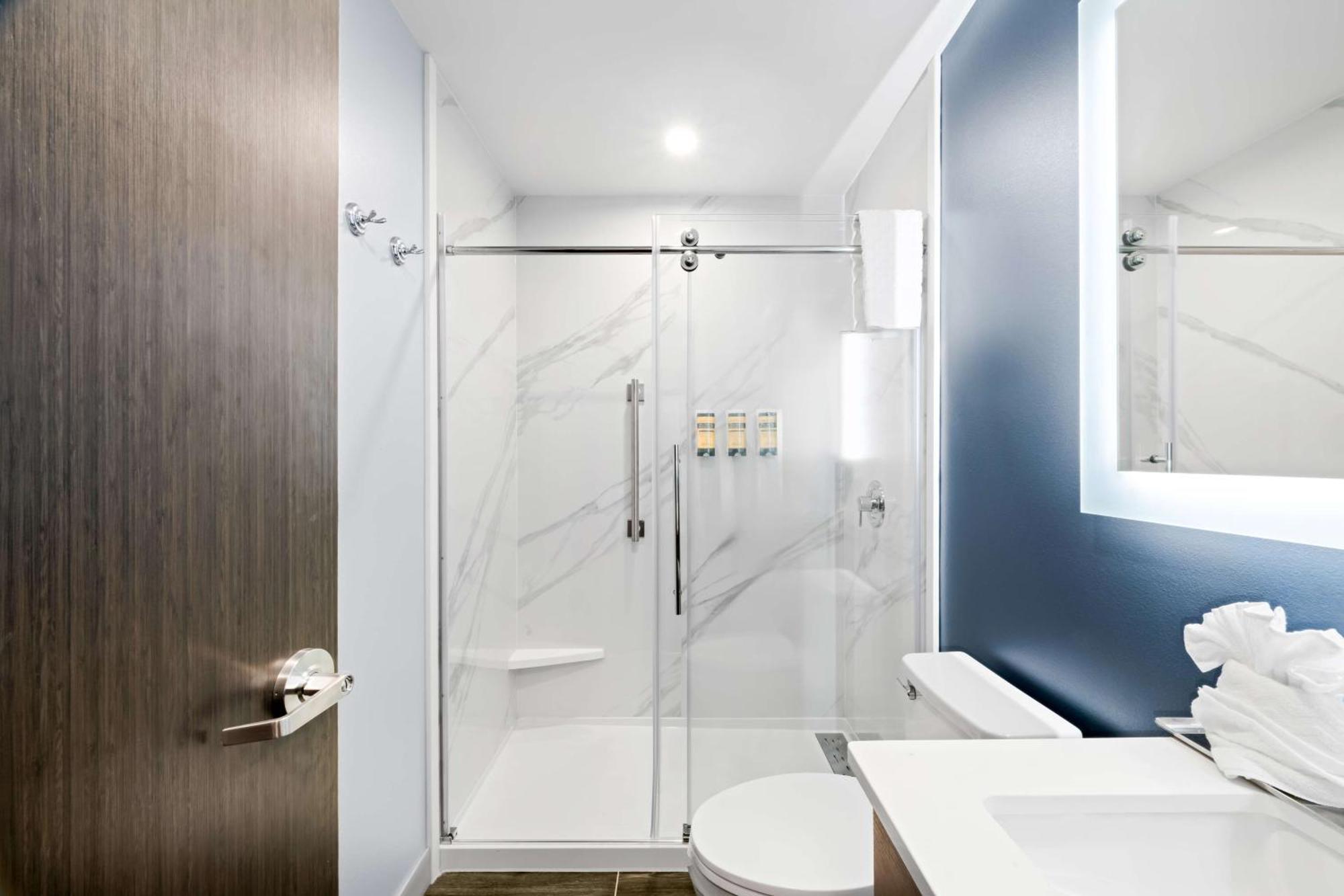 Best Western Niantic - New London, Mystic Area ภายนอก รูปภาพ